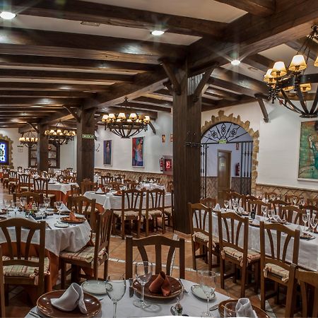Albenzaire Hotel Asador Fuensanta  Buitenkant foto